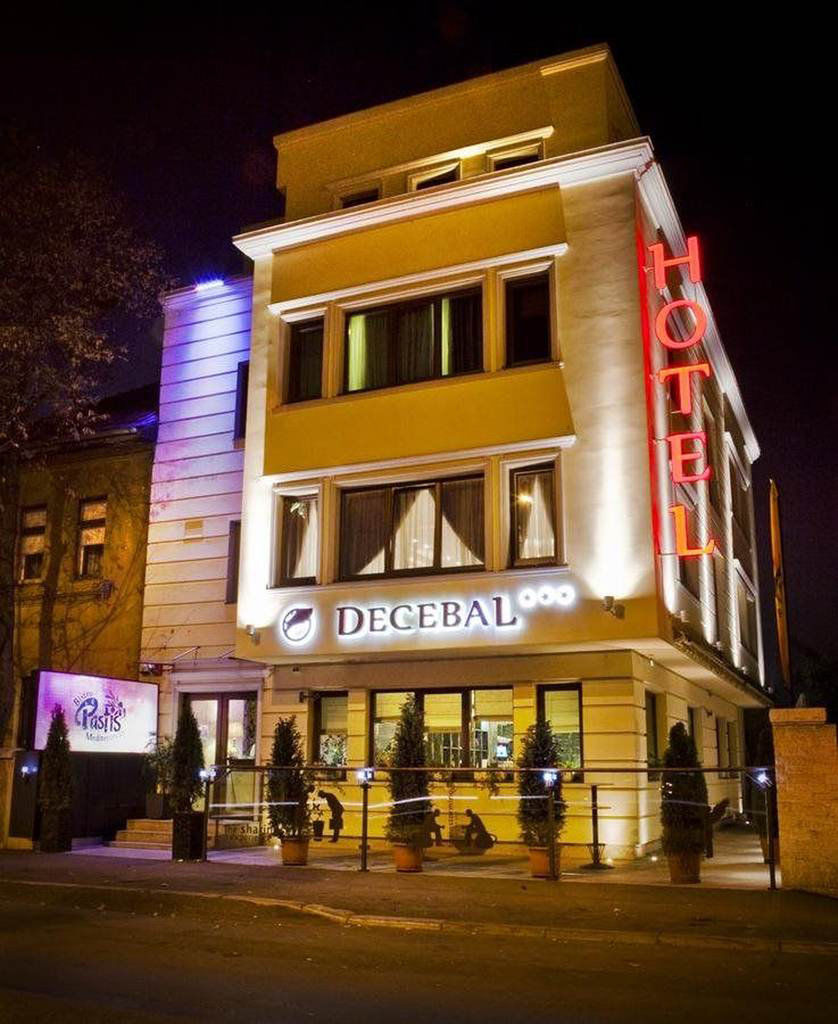 Hotel Dbh Bucarest Extérieur photo